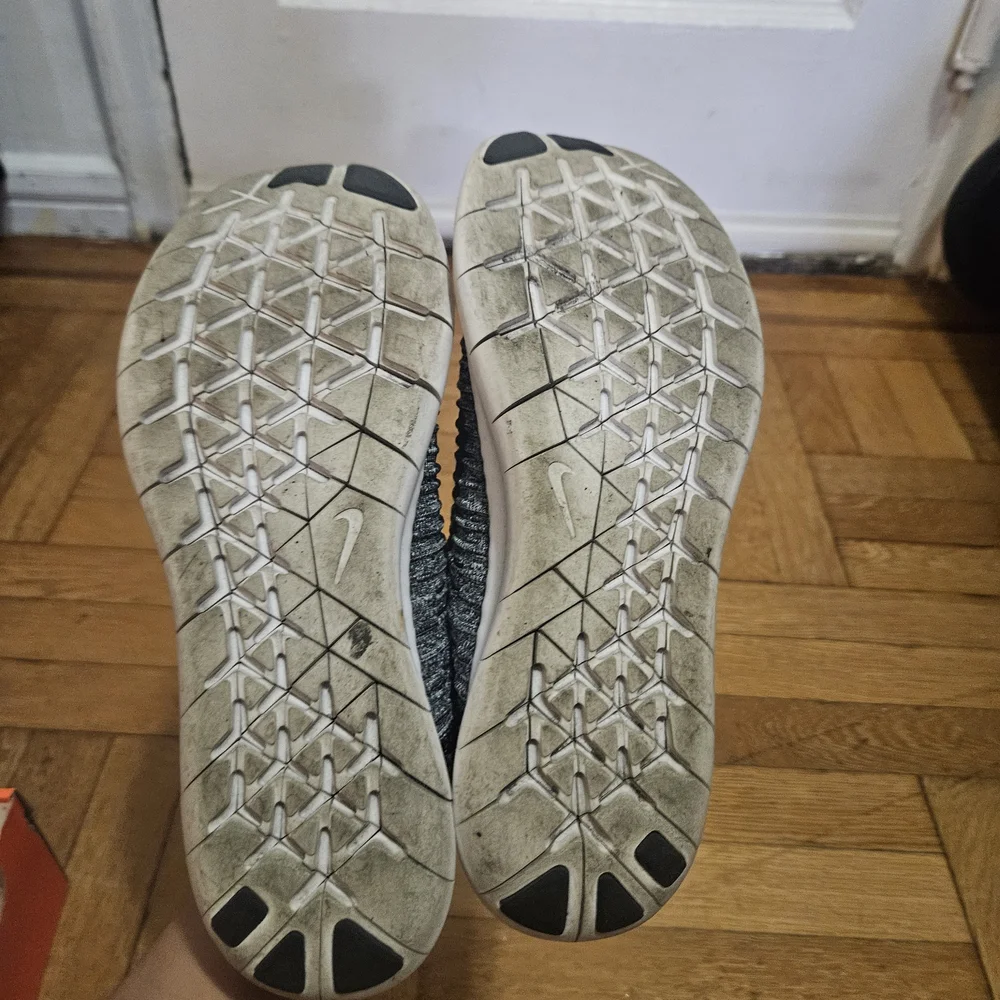 Nike Free RN Flyknit Men's - Picture 14 of 14